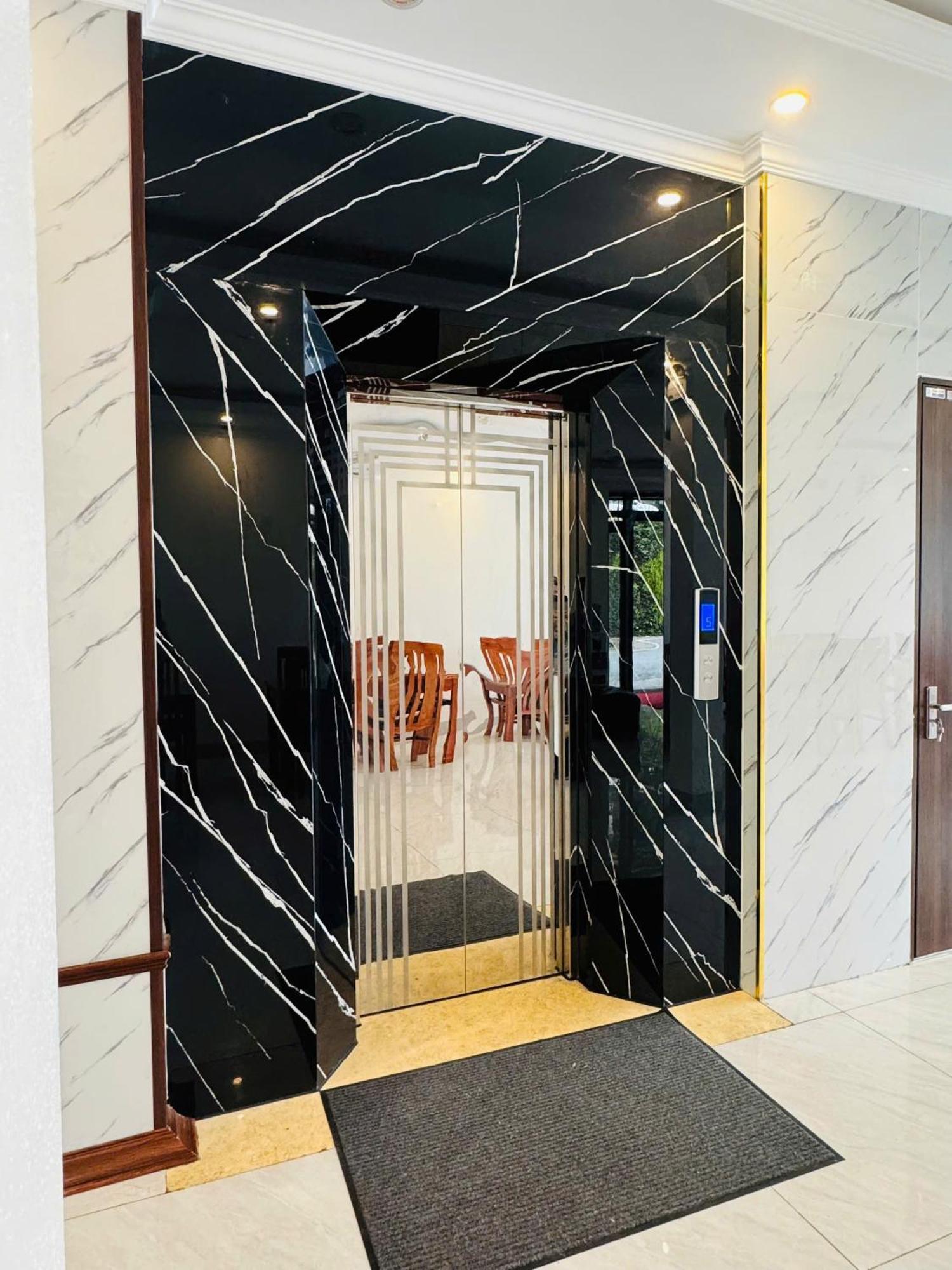 Anh Tu Hotel Sa Pa Buitenkant foto